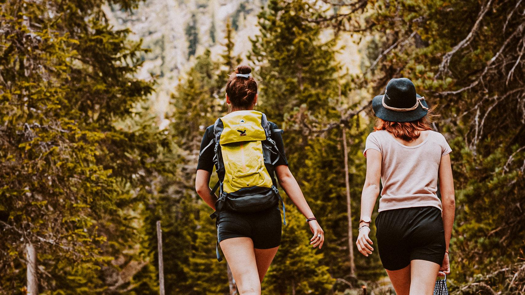 Hiking Girls